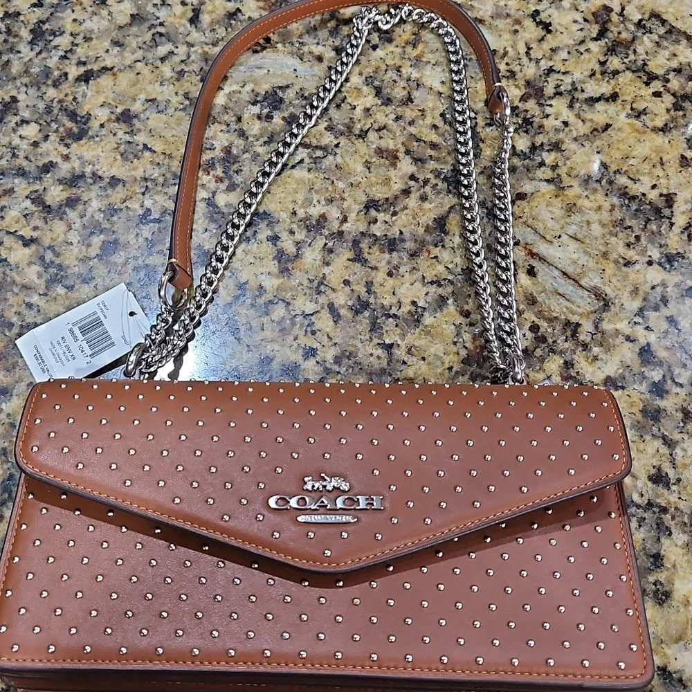 NWT Coach Klare‎ Envelope Crossbody Bag With Silver Rivets 2 Way Chain Strap